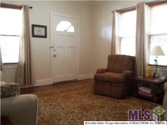 576 Caddo Street Baton Rouge, LA 70806 - Photo 3 of 8