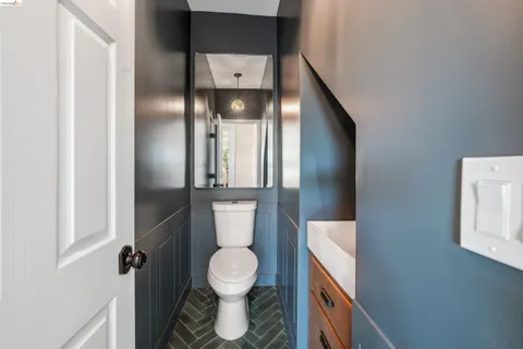 $1,485,000 | 5765 Manila Avenue, Oakland, CA 94618