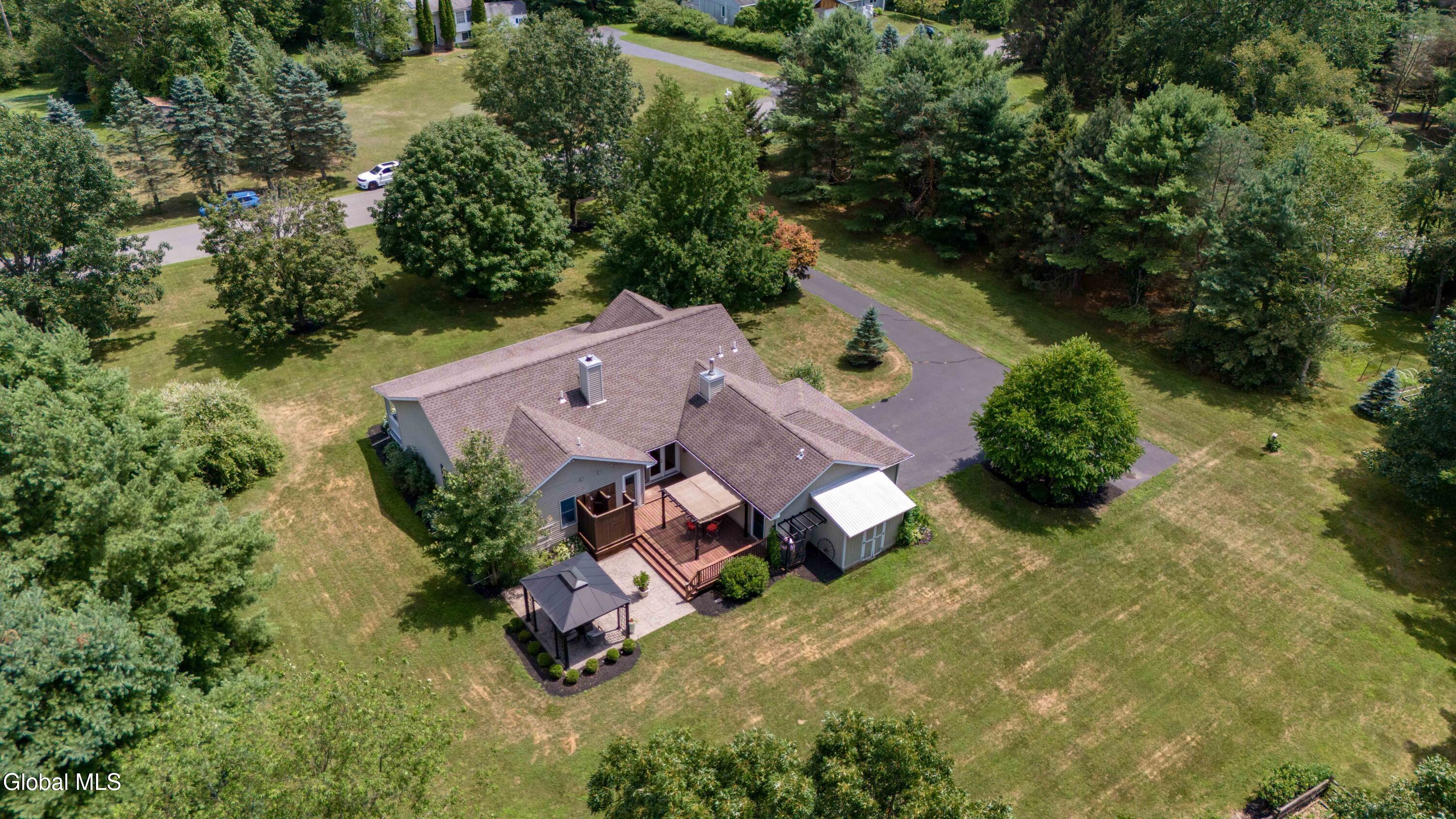 41 Carolyn Road Schodack, NY 12184 - Photo 2 of 49 41 Carolyn-4