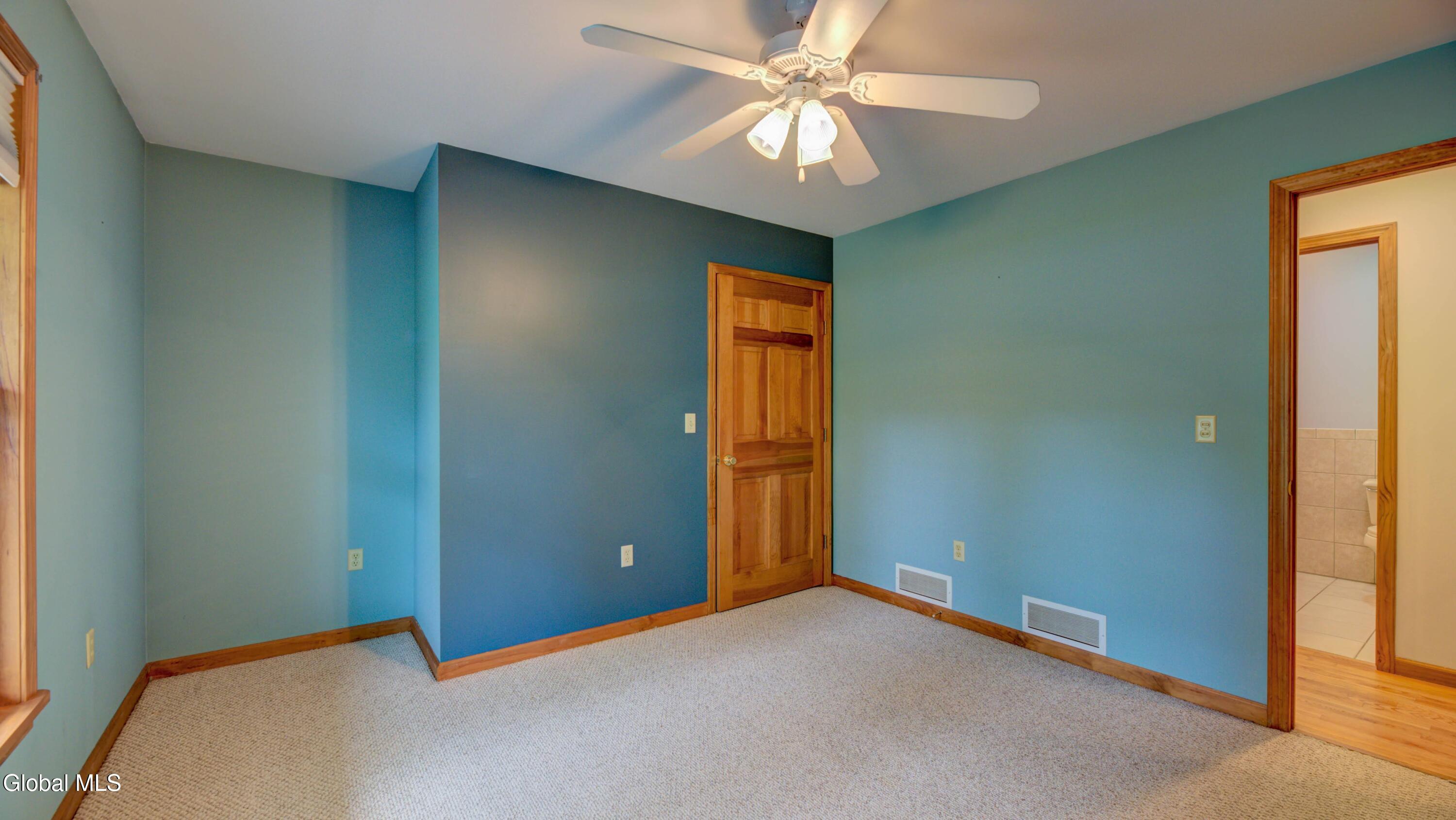 41 Carolyn Road Schodack, NY 12184 - Photo 29 of 49 41 Carolyn-77