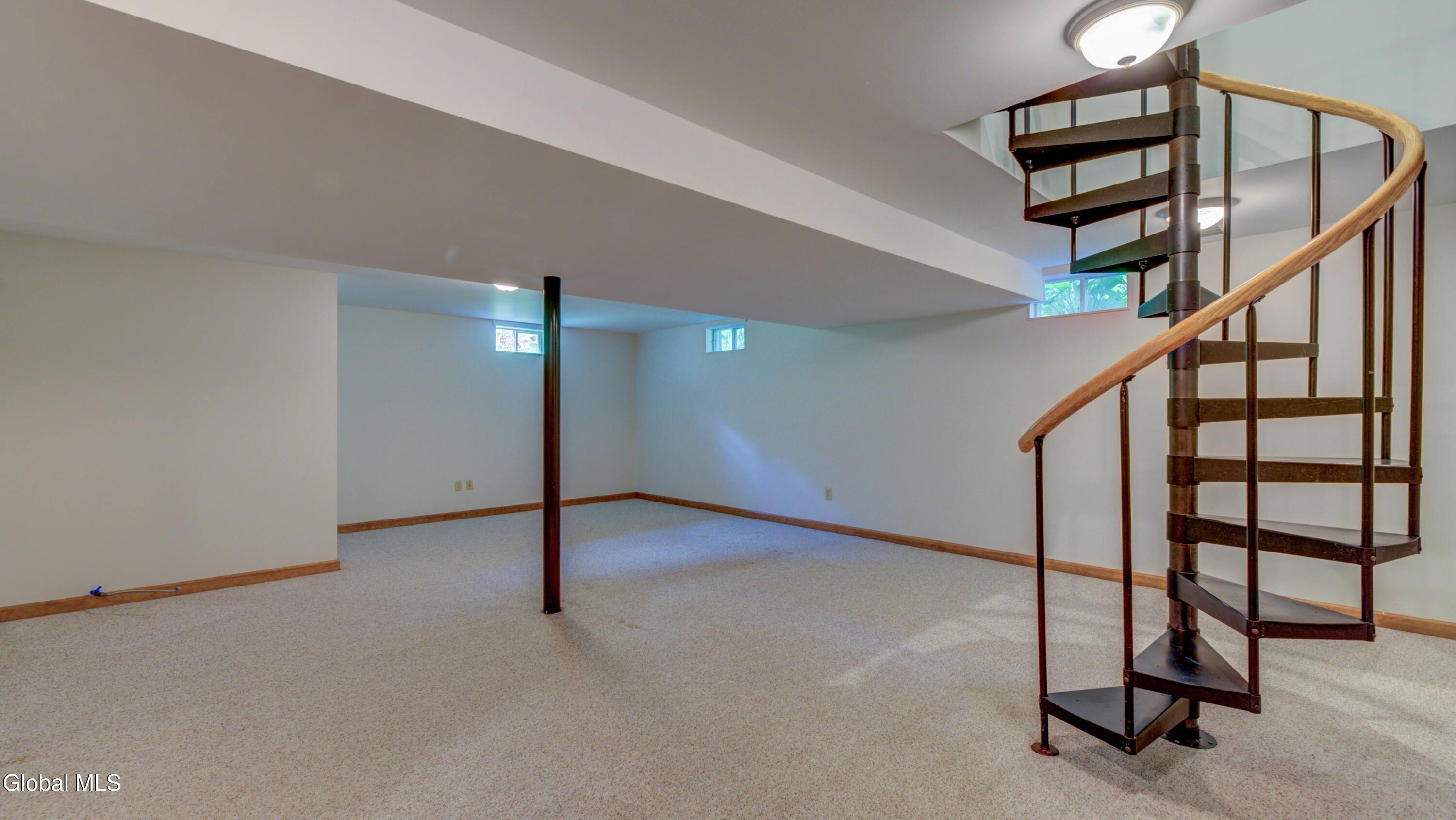 41 Carolyn Road Schodack, NY 12184 - Photo 40 of 49 41 Carolyn-91