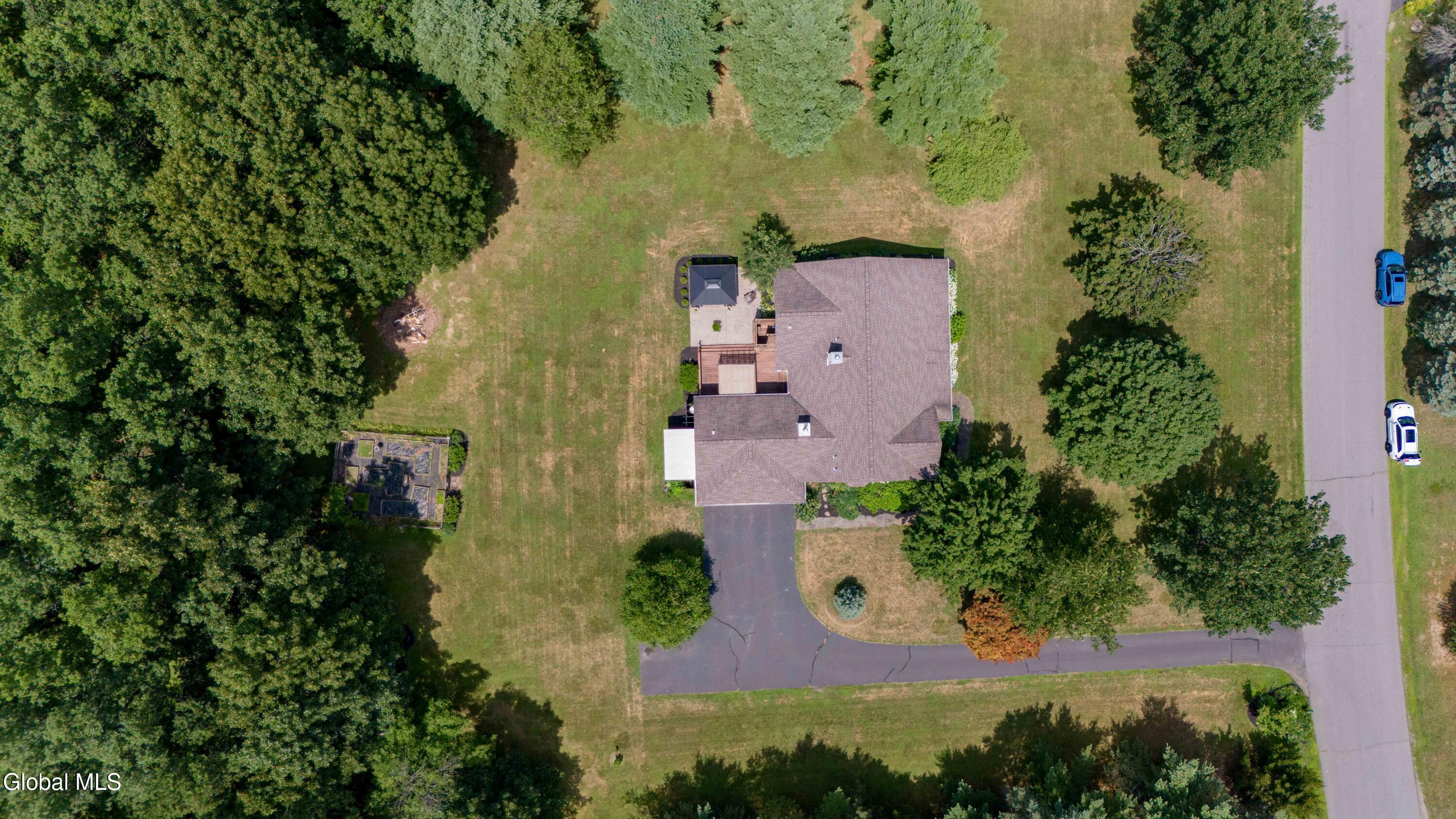 41 Carolyn Road Schodack, NY 12184 - Photo 6 of 49 41 Carolyn-16