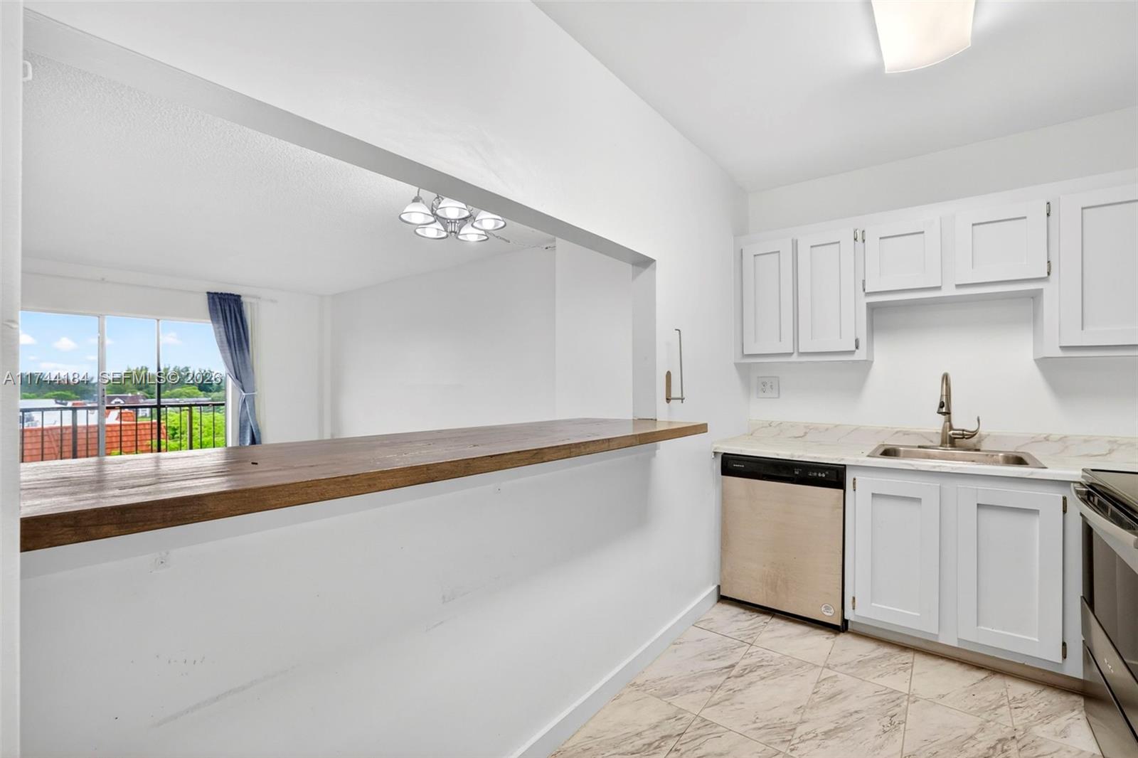 4174 Inverrary Drive, Unit 706 Lauderhill, FL 33319 - Photo 9 of 30
