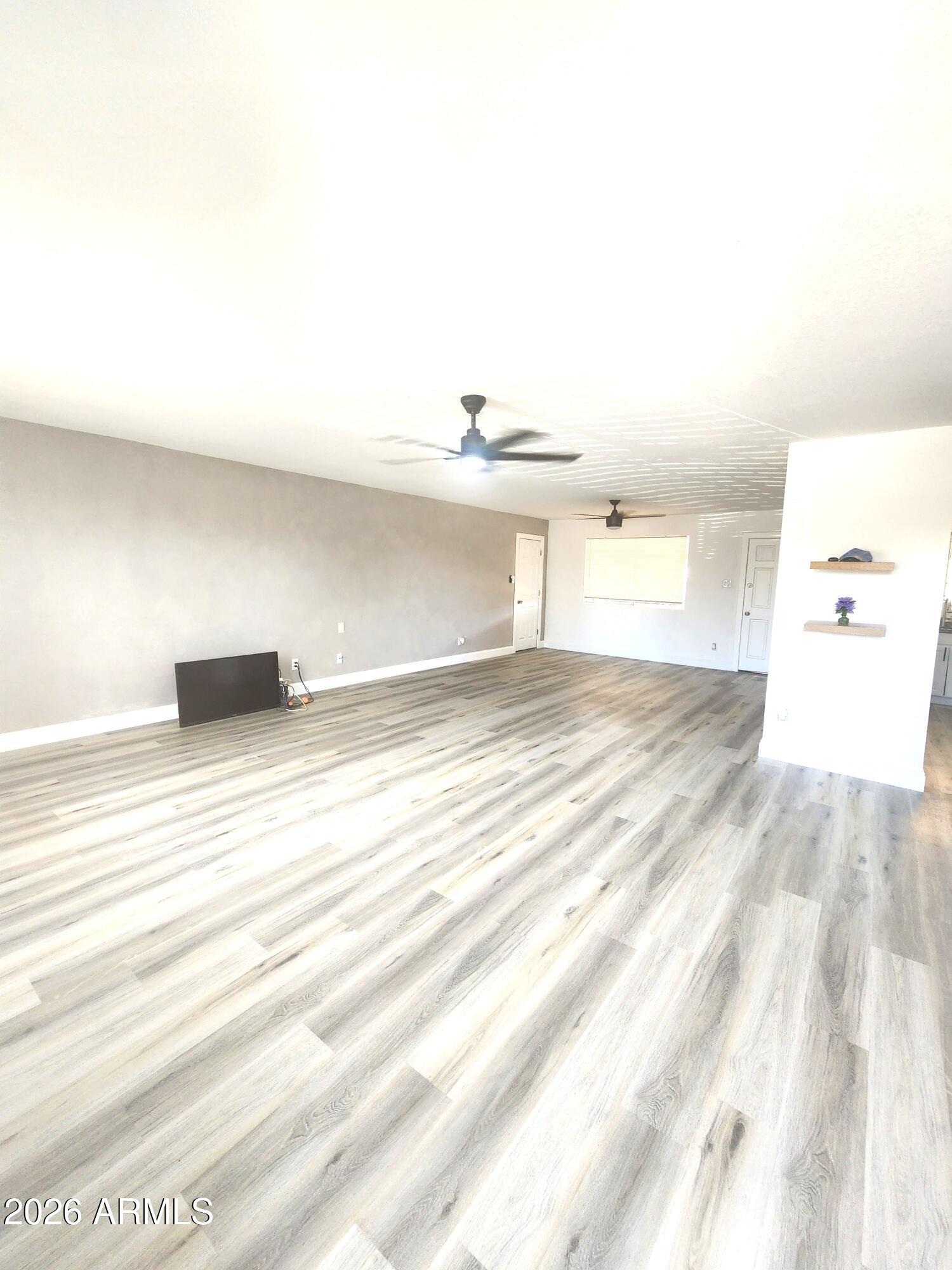 6702 West Roma Avenue Phoenix, AZ 85033 - Photo 6 of 17