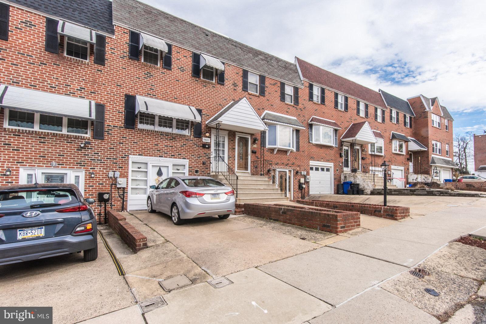 3987 Constance Road Philadelphia, PA 19114 - Photo 4 of 63 Gallery Image 4