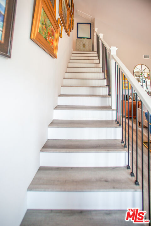 137 Main Street Los Alamos, CA 93440 - Photo 23 of 52 a view of entryway