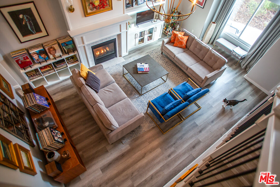 137 Main Street Los Alamos, CA 93440 - Photo 24 of 52 a living room with furniture