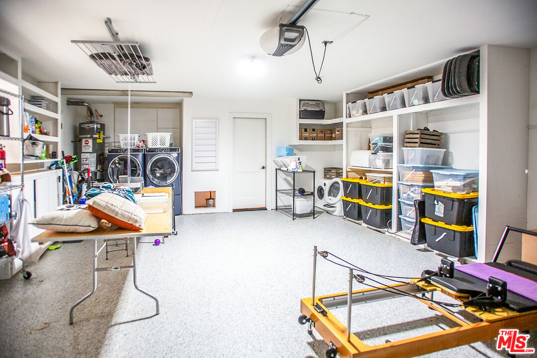 137 Main Street Los Alamos, CA 93440 - Photo 50 of 52 a room with furniture and musical instruments