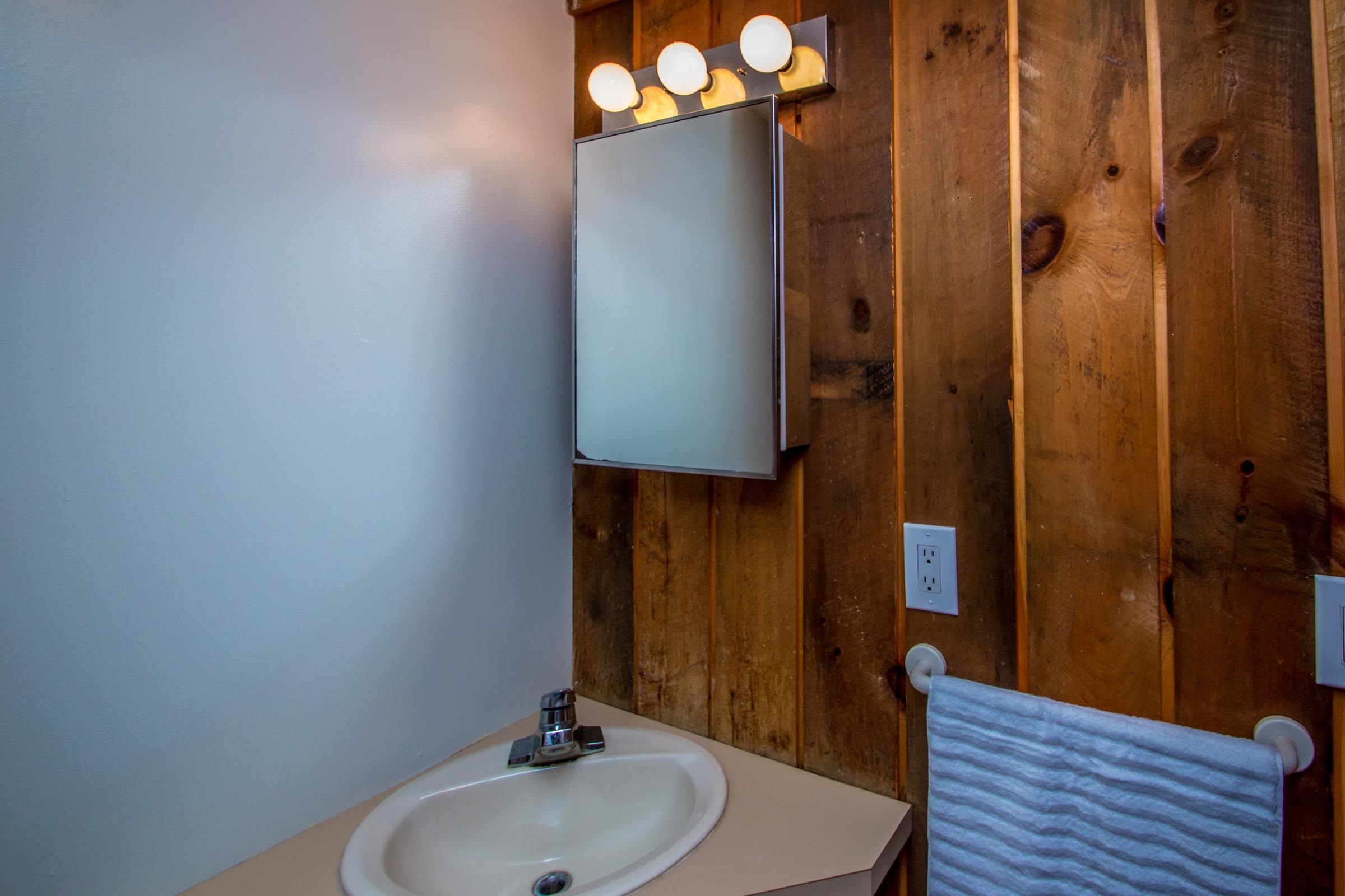 106 Vista View Road, Unit H2 Conway, NH 03860 - Photo 17 of 34 Gallery Image 17