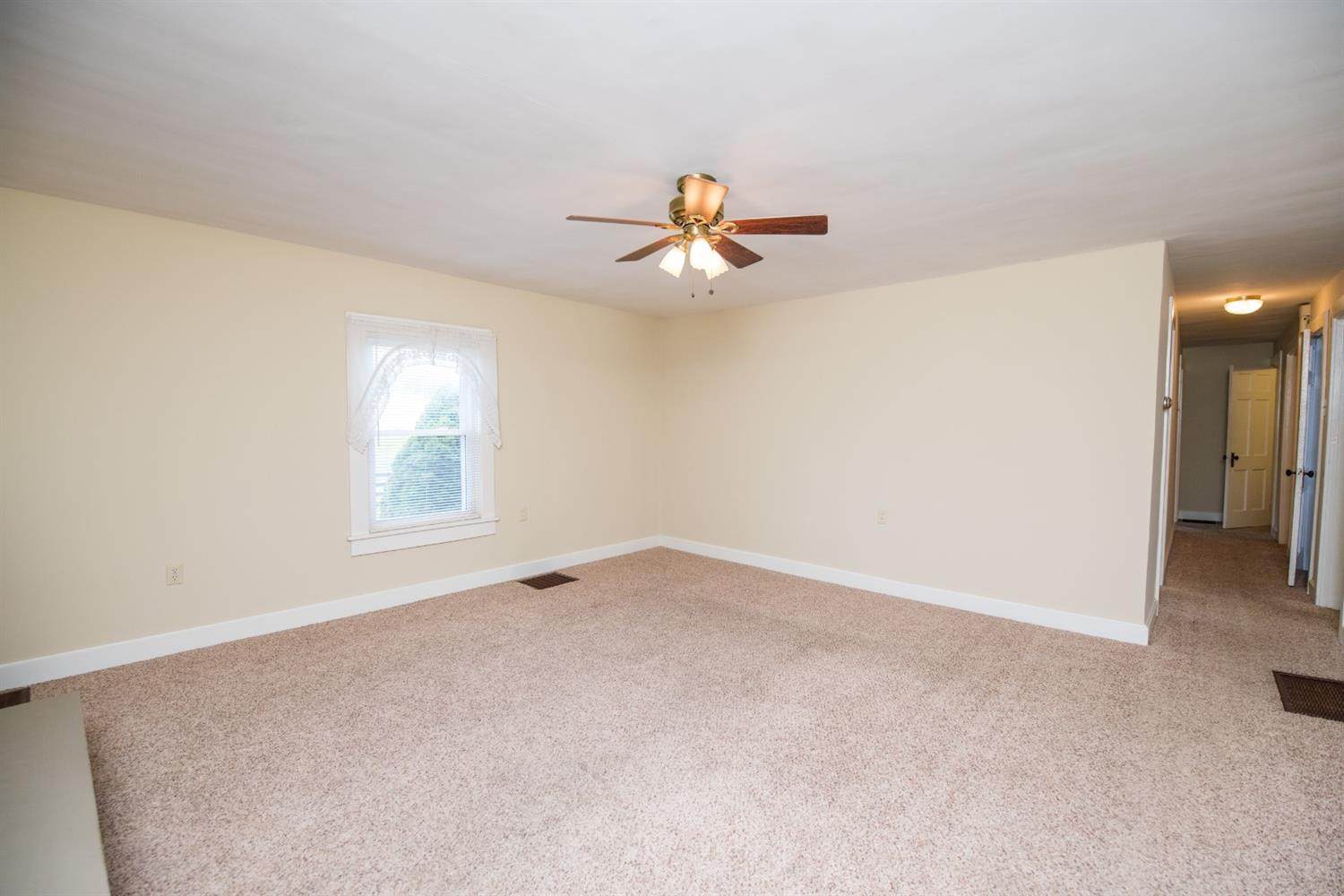 2315 Two Mile Road Winchester, KY 40391 - Photo 9 of 43 Photo 9