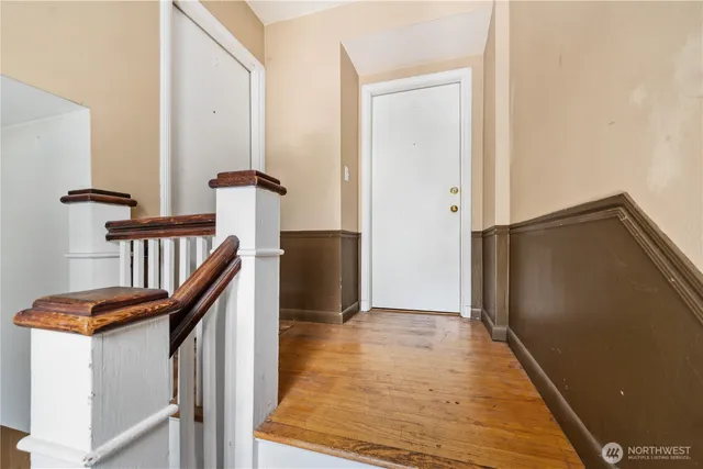 $1,250,000 | 4710 22nd Avenue Northeast, Seattle, WA 98105