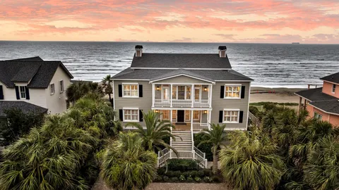 $6,500,000 | 210 Ocean Boulevard, Isle of Palms, SC 29451
