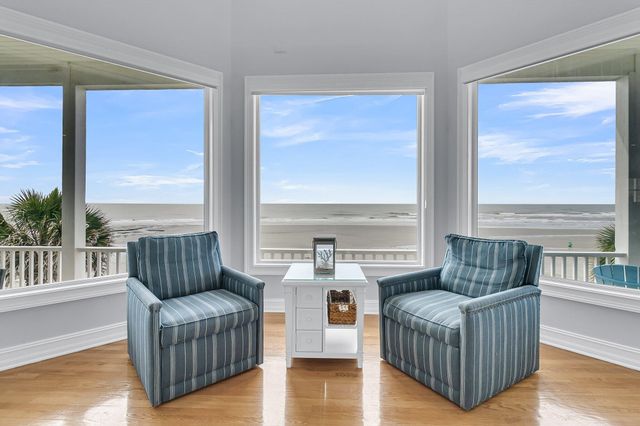 $6,500,000 | 210 Ocean Boulevard, Isle of Palms, SC 29451