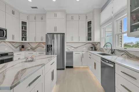 $6,500,000 | 210 Ocean Boulevard, Isle of Palms, SC 29451