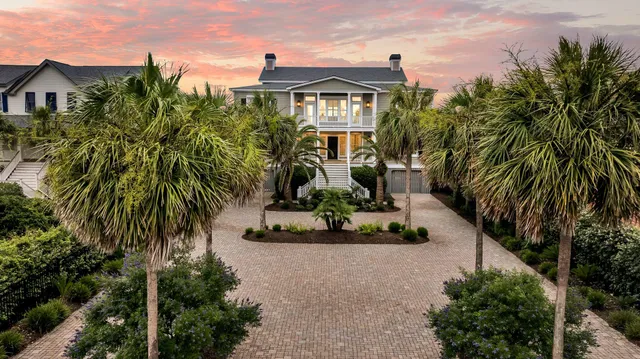 $6,500,000 | 210 Ocean Boulevard, Isle of Palms, SC 29451