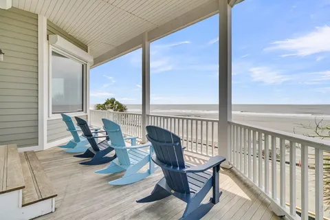 $6,500,000 | 210 Ocean Boulevard, Isle of Palms, SC 29451