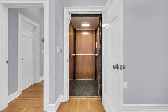 $6,500,000 | 210 Ocean Boulevard, Isle of Palms, SC 29451