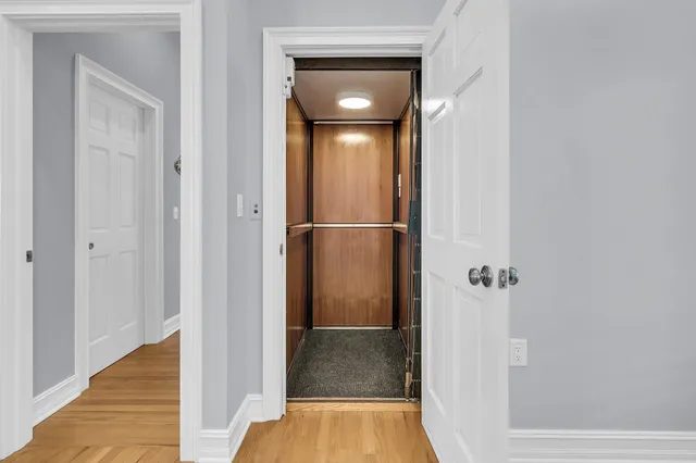 $6,500,000 | 210 Ocean Boulevard, Isle of Palms, SC 29451