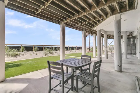 $6,500,000 | 210 Ocean Boulevard, Isle of Palms, SC 29451