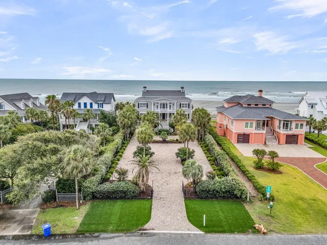 $6,500,000 | 210 Ocean Boulevard, Isle of Palms, SC 29451