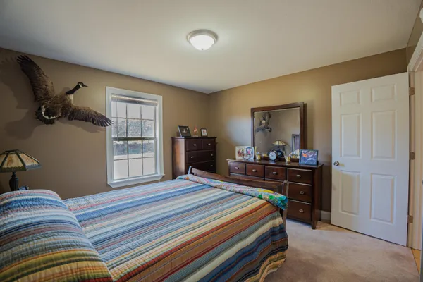 $409,900 | 2505 Dry Valley Road Northeast, Charleston, TN 37310