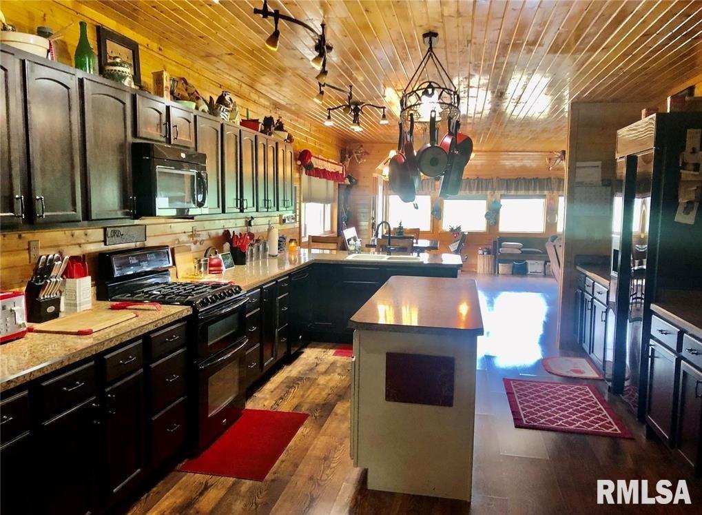 11152 County Road Macedonia, IL 62860 - Photo 5 of 11