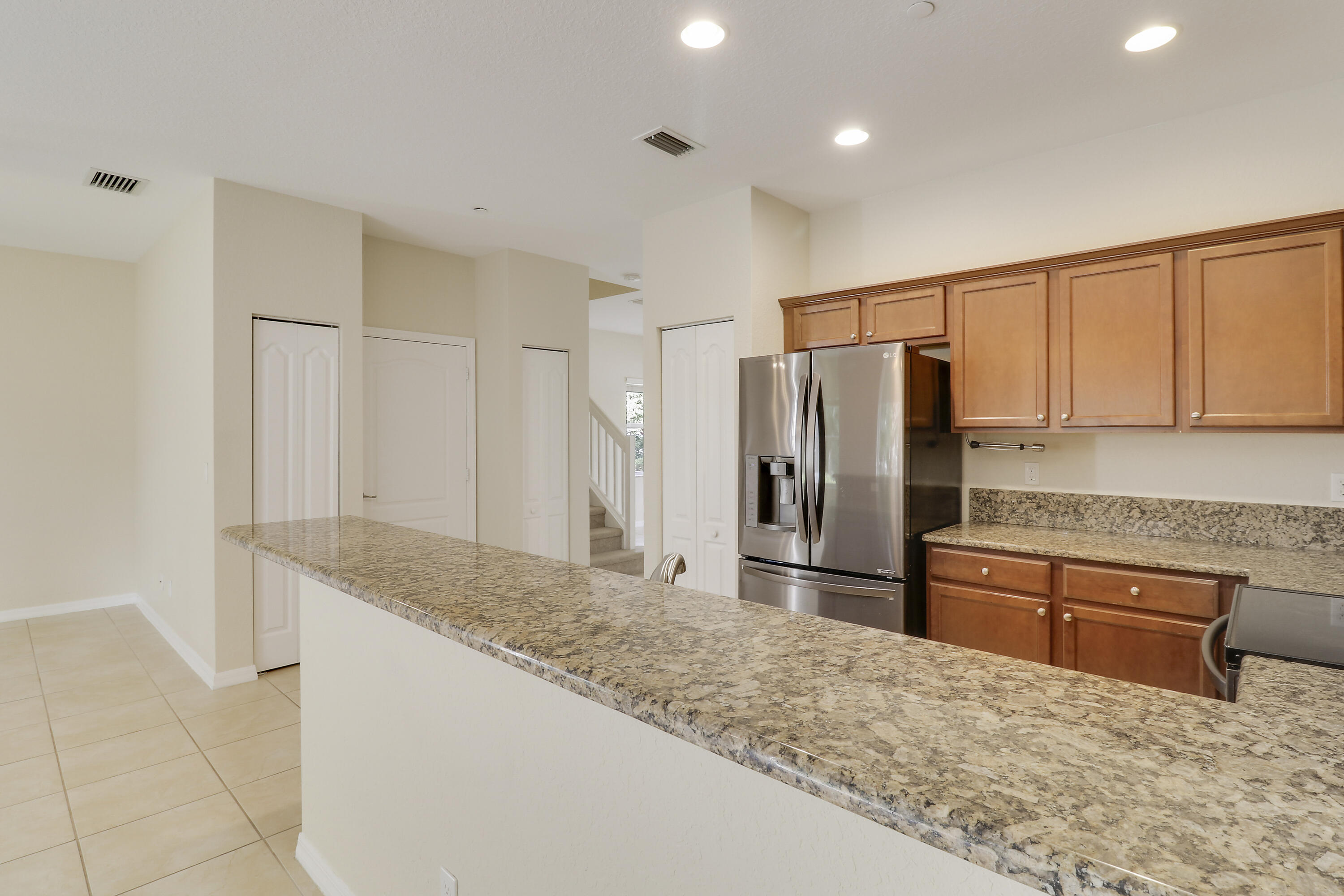 116 Southwest Otter Run Place Stuart, FL 34997 - Photo 11 of 64 House-32
