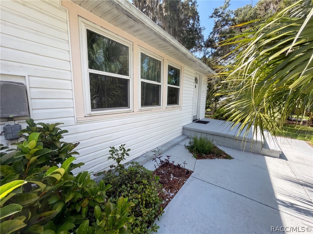 129 South Sparrow Point Inverness, FL 34450 - Photo 3 of 42 Gallery Image 3