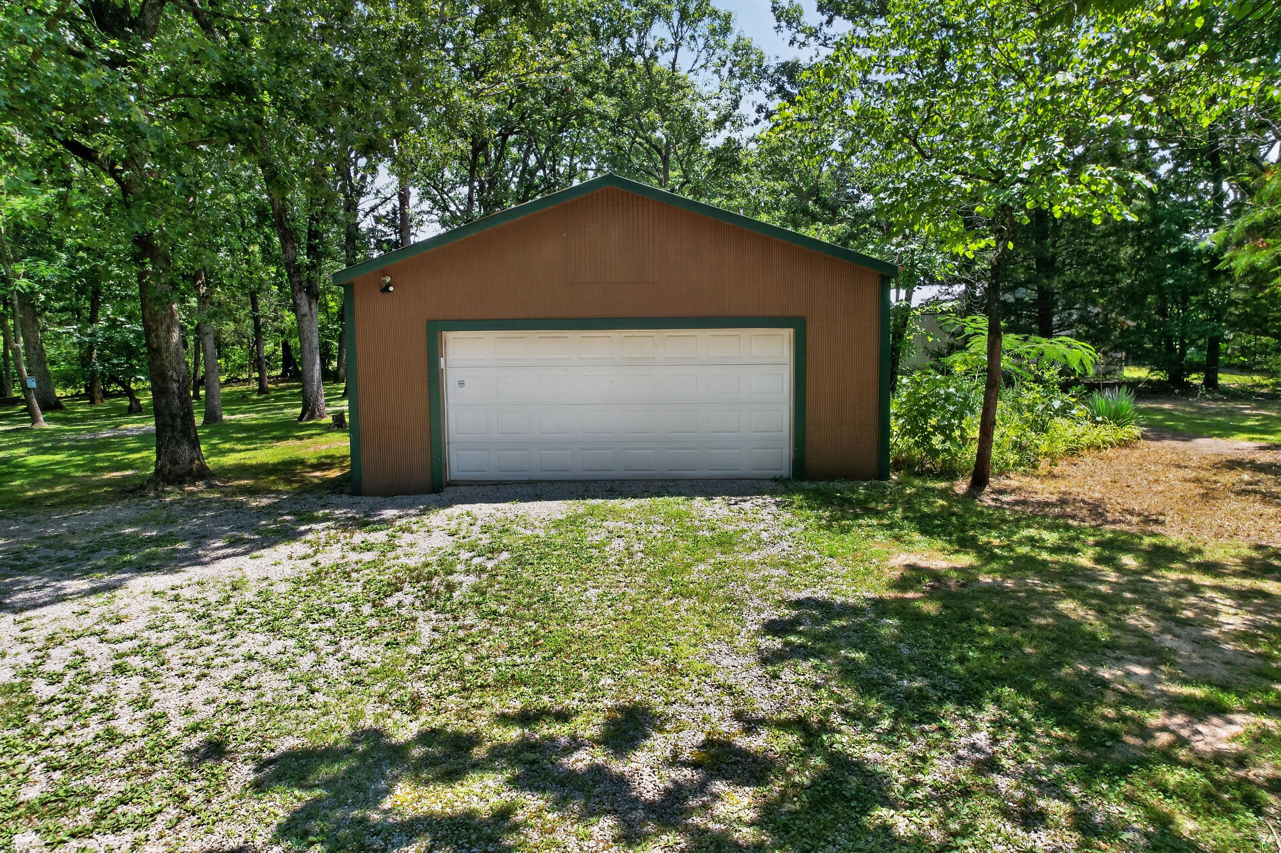 411 Moon Valley Road Lebanon, MO 65536 - Photo 102 of 144 DJI_0253