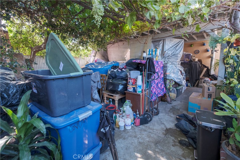 2534 East 127th Street Compton, CA 90222 - Photo 21 of 22 a view of outdoor space with seating area and trees