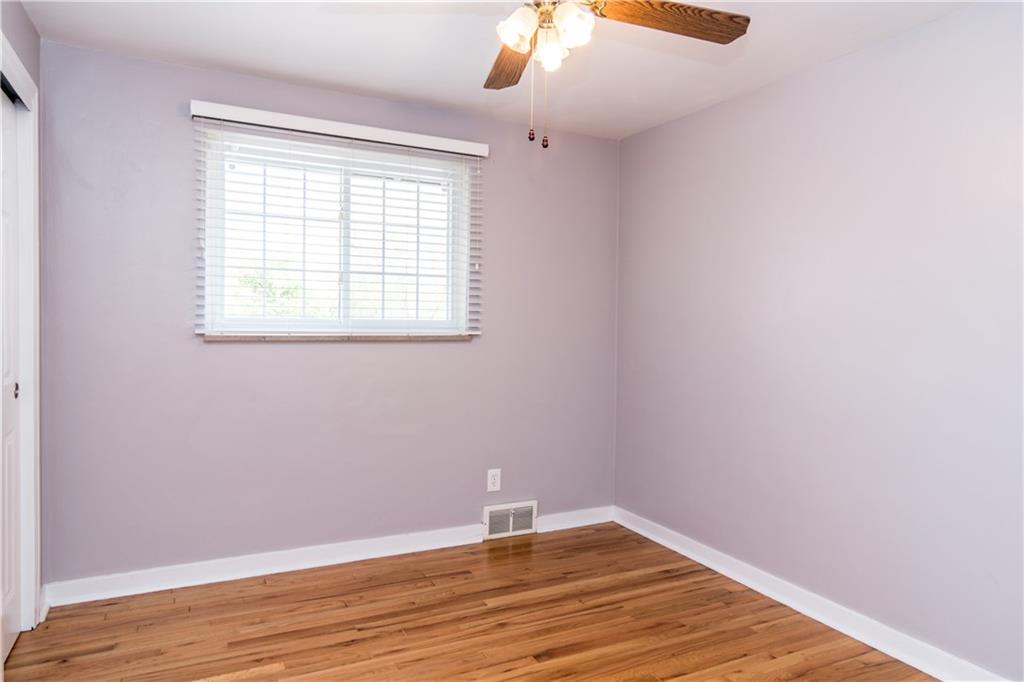 116 Braddock Road Pittsburgh, PA 15221 - Photo 12 of 25 Gallery Image 12