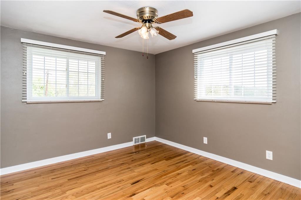 116 Braddock Road Pittsburgh, PA 15221 - Photo 14 of 25 Gallery Image 14