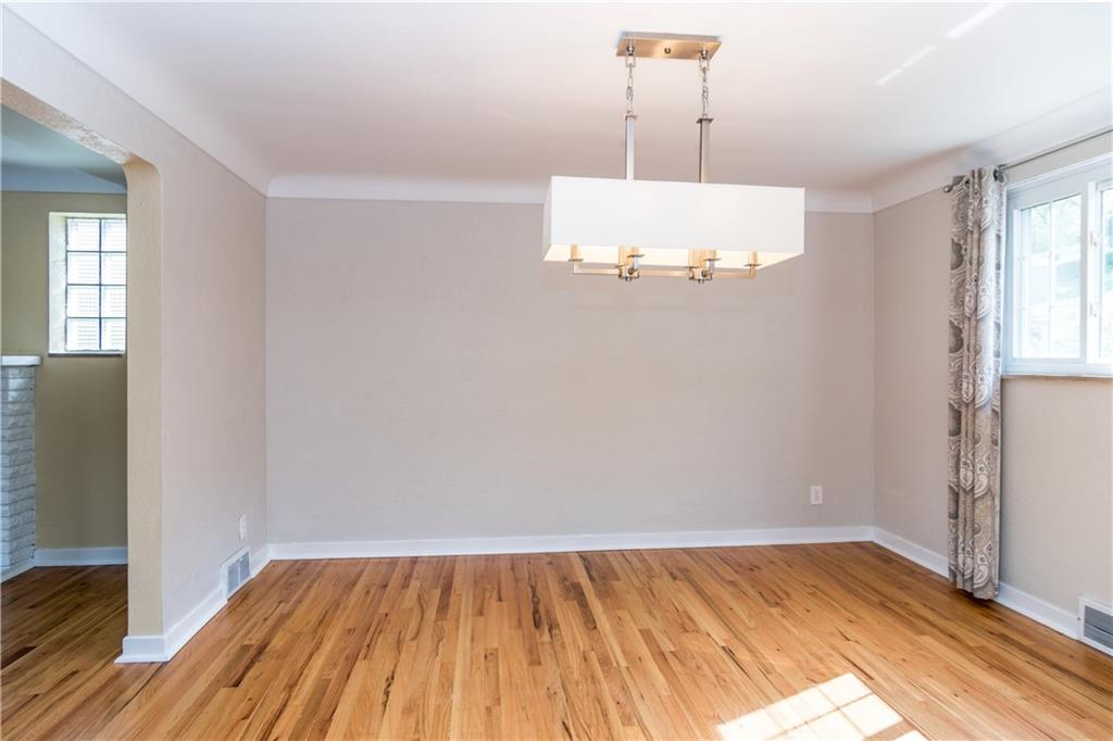 116 Braddock Road Pittsburgh, PA 15221 - Photo 5 of 25 Gallery Image 5