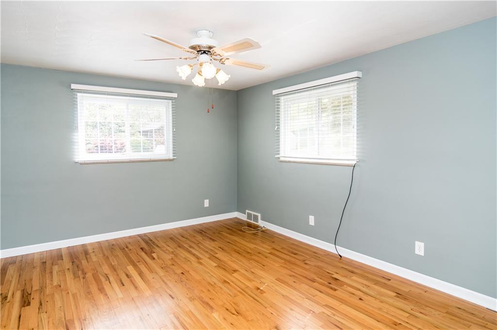 116 Braddock Road Pittsburgh, PA 15221 - Photo 10 of 25 Gallery Image 10