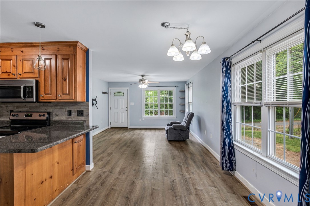 6338 Oak Drive Quinton, VA 23141 - Photo 6 of 25