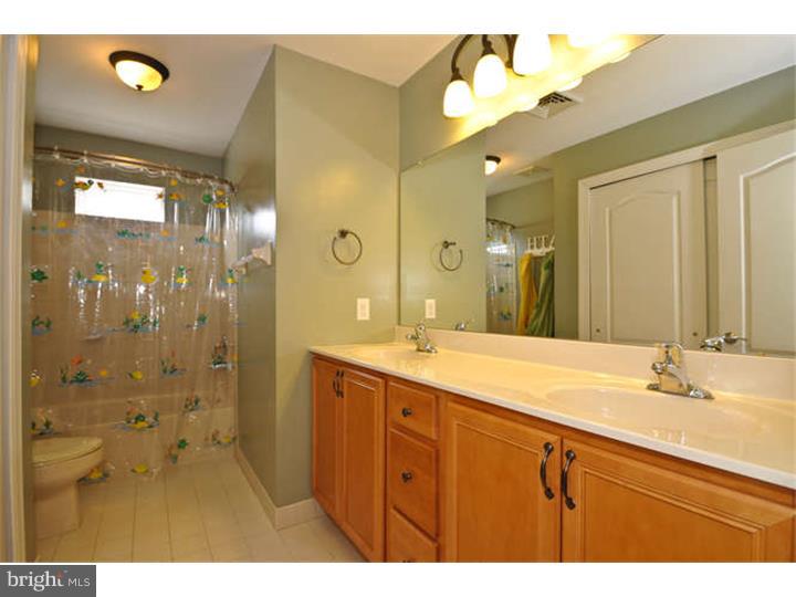 56 Meadow Run Road Bordentown, NJ 08505 - Photo 19 of 25 Gallery Image 19