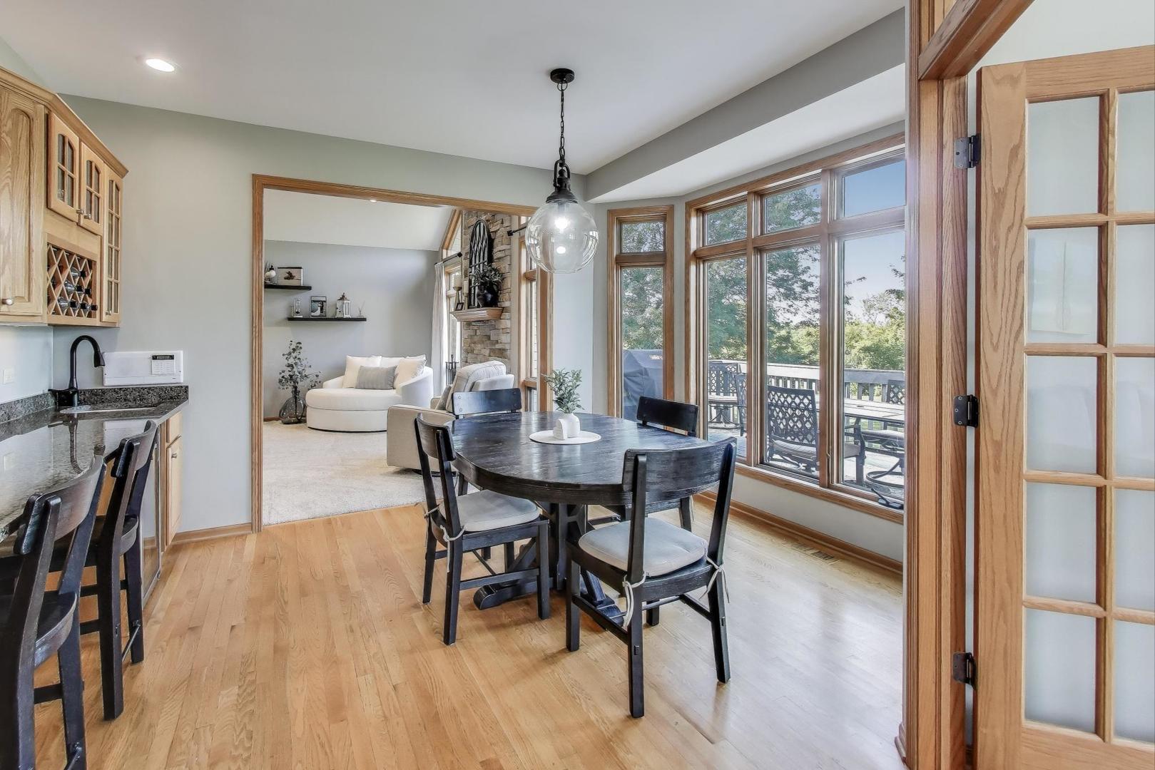 3406 Forest Ridge Drive Spring Grove, IL 60071 - Photo 13 of 59 Gallery Image 13