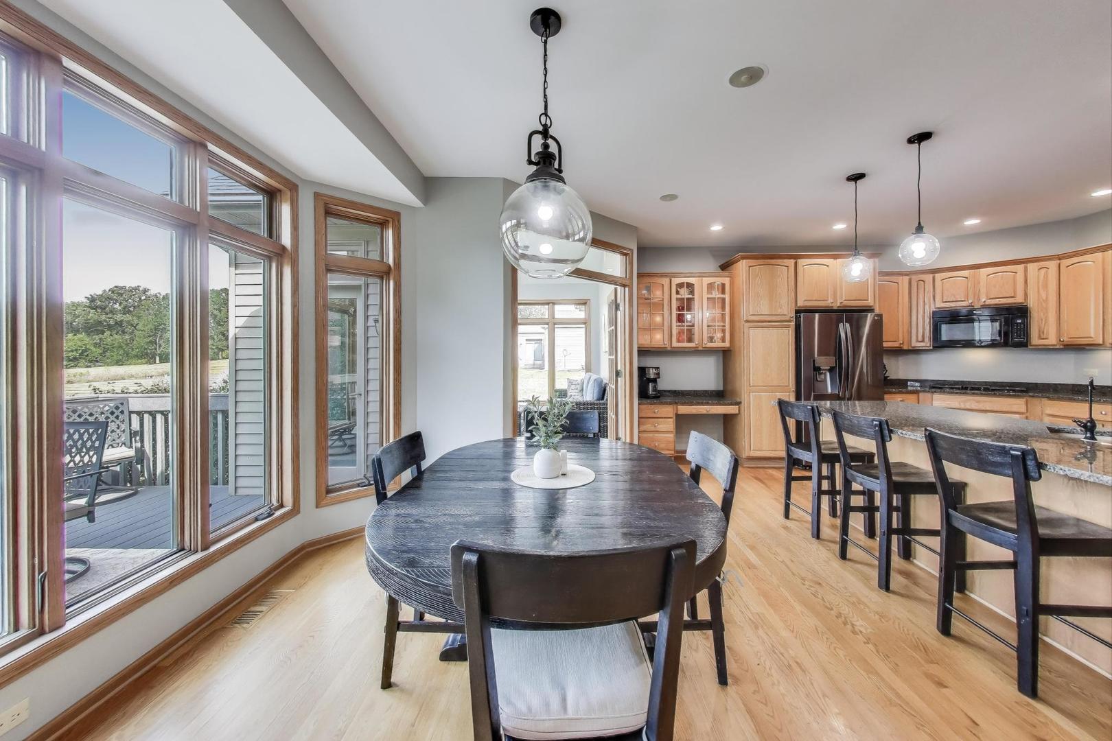 3406 Forest Ridge Drive Spring Grove, IL 60071 - Photo 17 of 59 Gallery Image 17