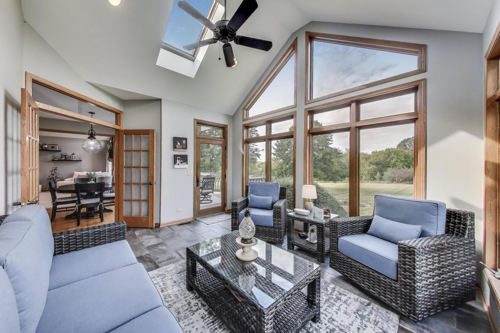 3406 Forest Ridge Drive Spring Grove, IL 60071 - Photo 18 of 59 Gallery Image 18