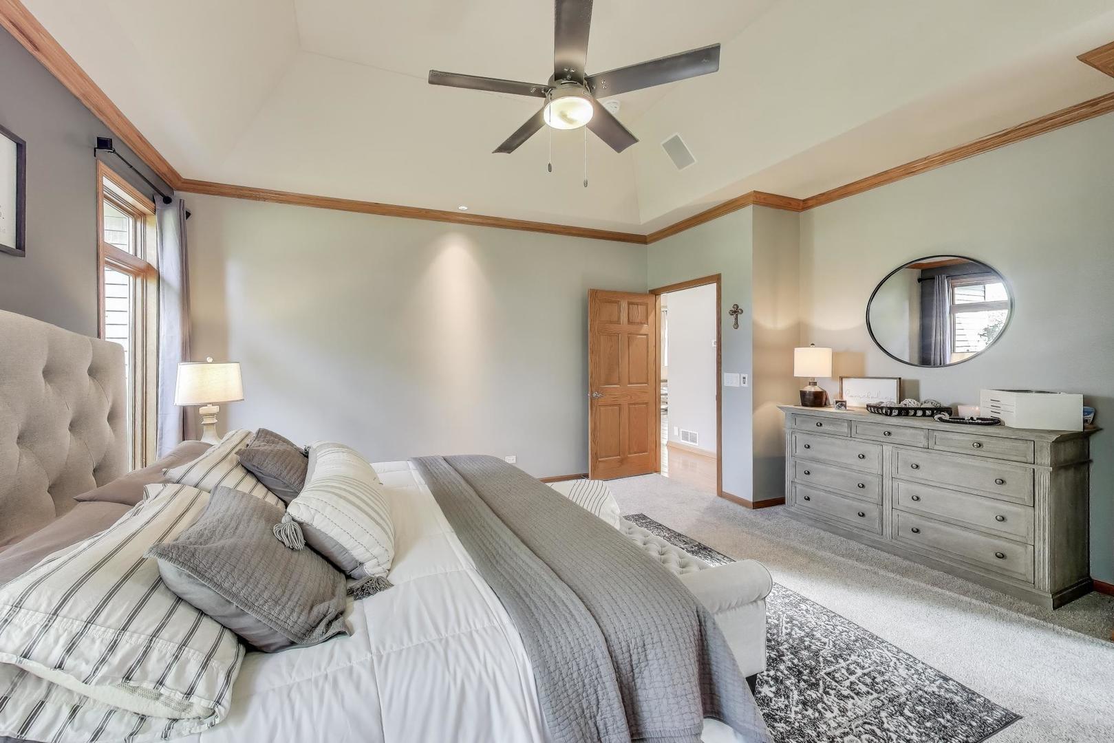 3406 Forest Ridge Drive Spring Grove, IL 60071 - Photo 23 of 59 Gallery Image 23