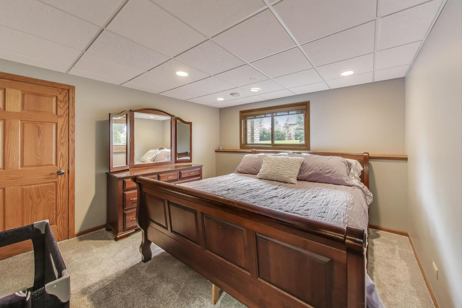 3406 Forest Ridge Drive Spring Grove, IL 60071 - Photo 31 of 59 Gallery Image 31