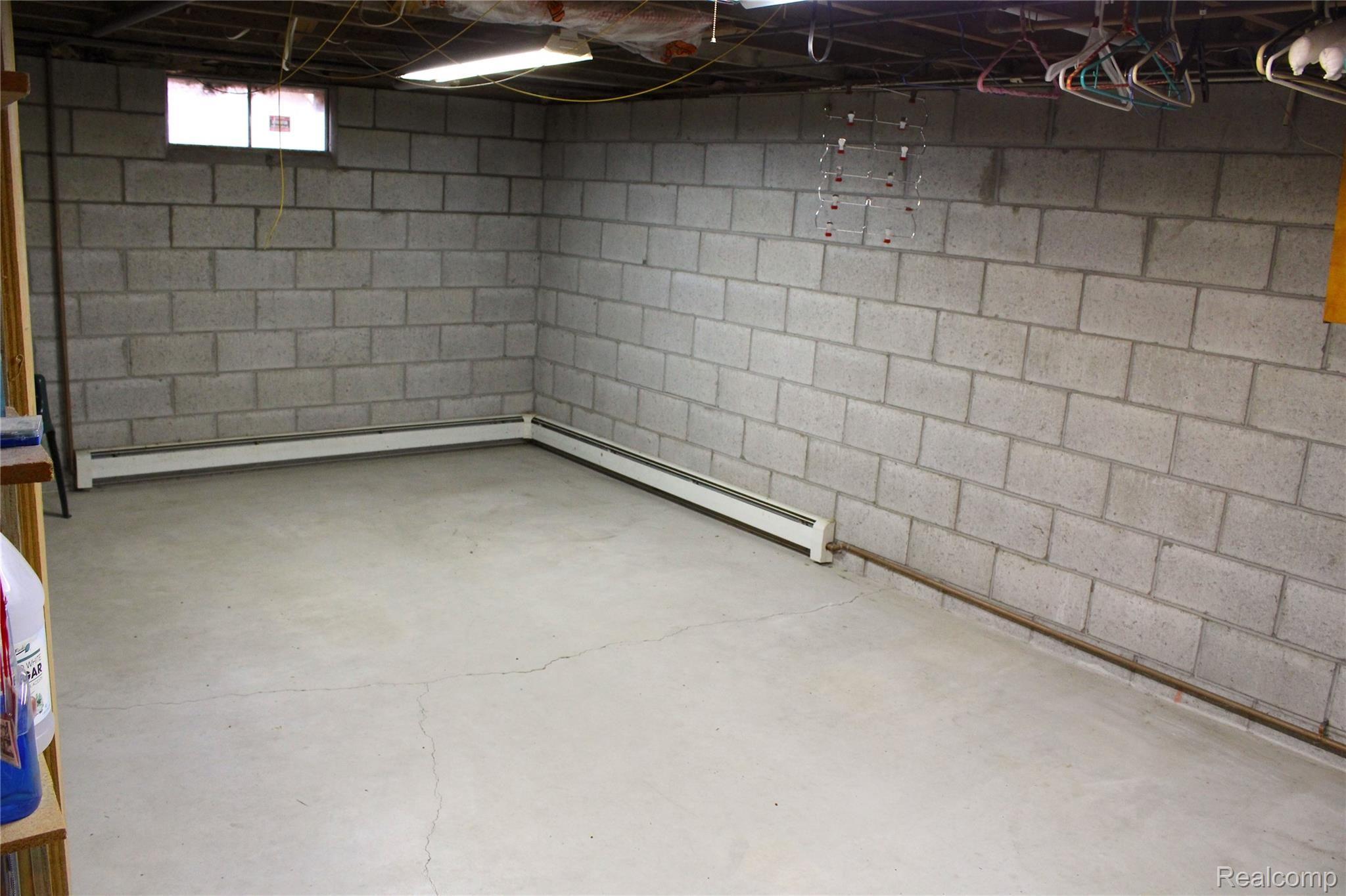 2354 Murphy Road Flint, MI 48504 - Photo 64 of 64 Pic - I109.JPG