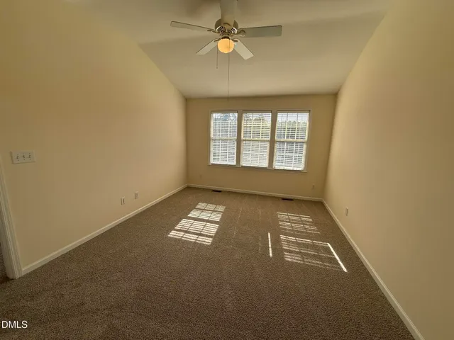 $1,995 | 500 Nottinghill Walk, Apex, NC 27502