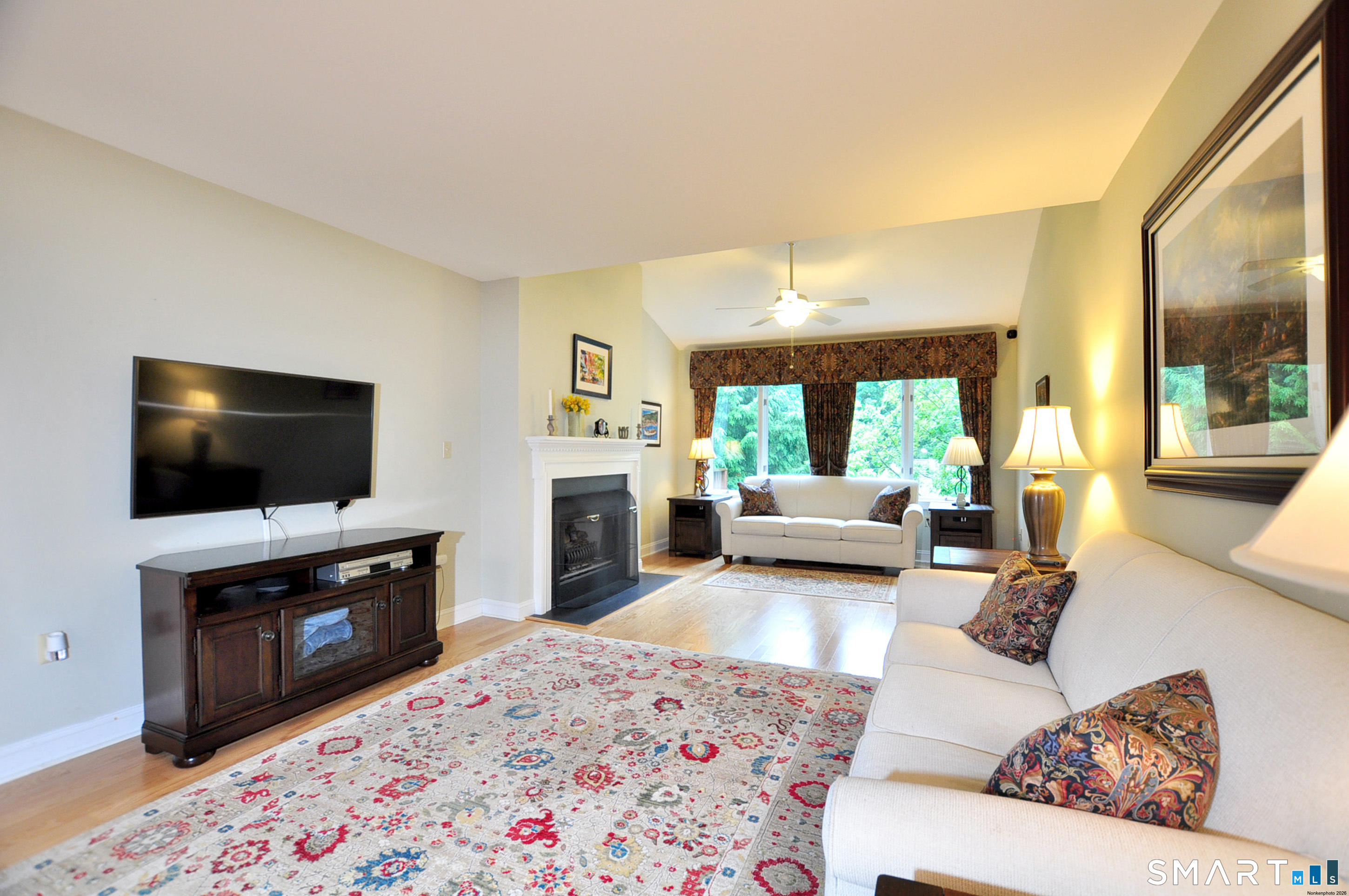 8 Centerbrook Court, Unit 8 Avon, CT 06001 - Photo 11 of 40