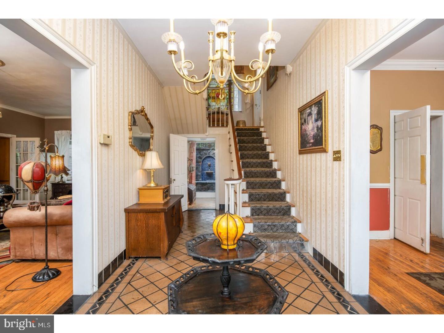 1807 Holly Road Reading, PA 19602 - Photo 5 of 25 Gallery Image 5
