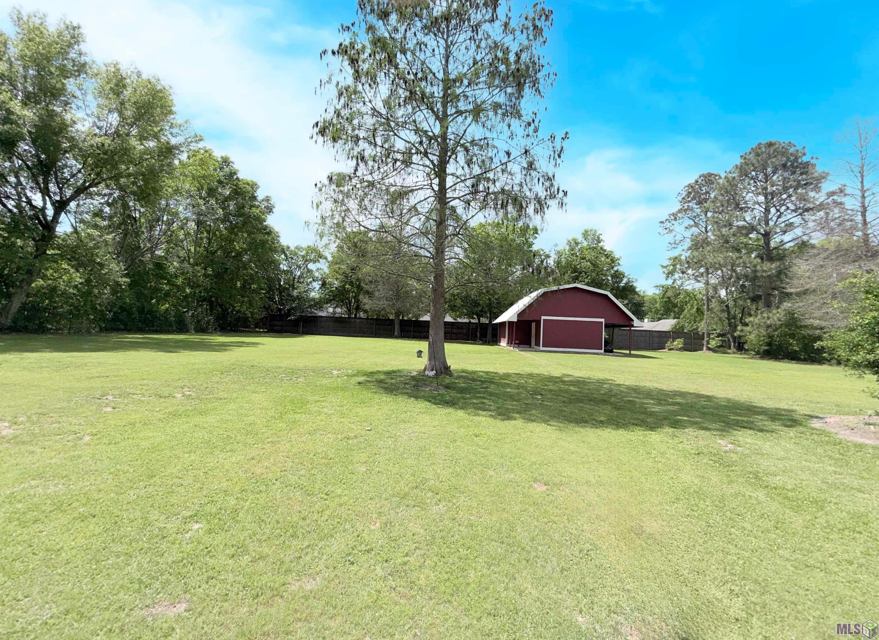 17365 Levern Stafford Road Prairieville, LA 70769 - Photo 24 of 36