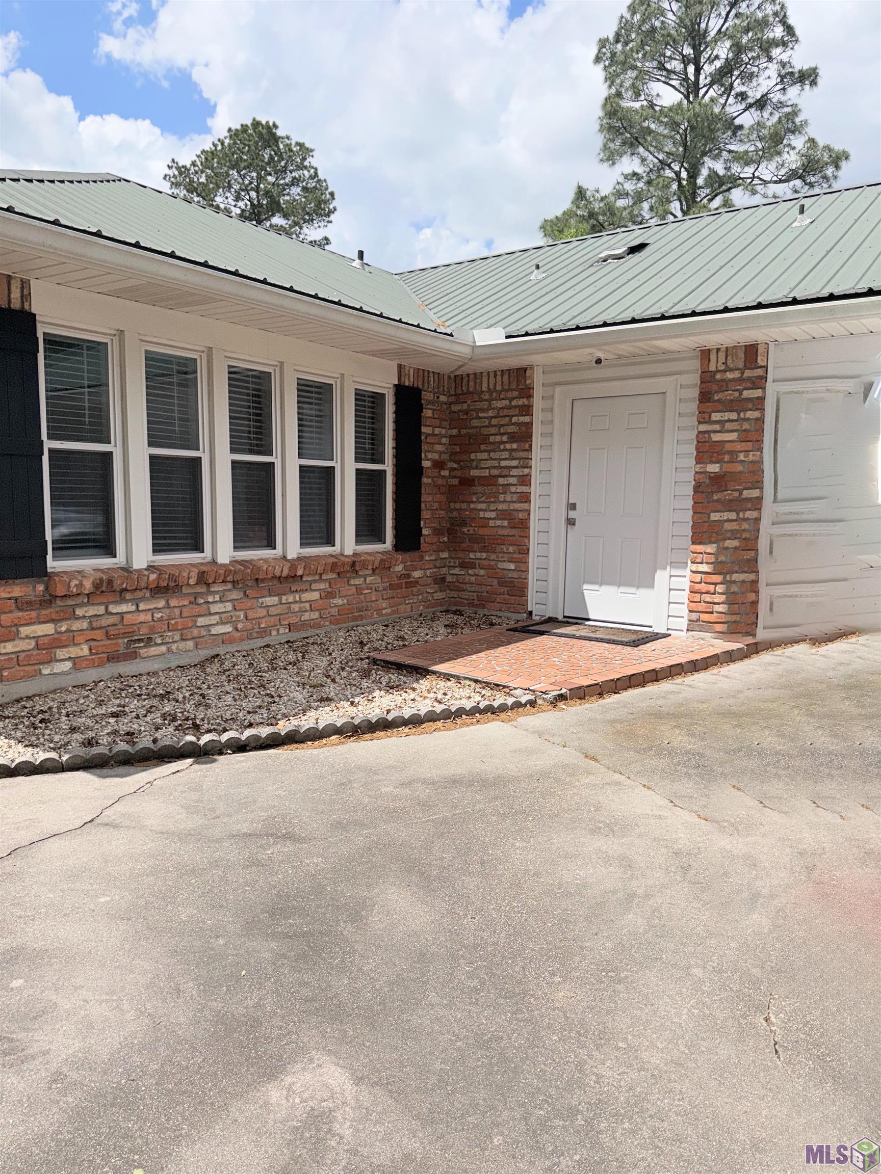 17365 Levern Stafford Road Prairieville, LA 70769 - Photo 27 of 35