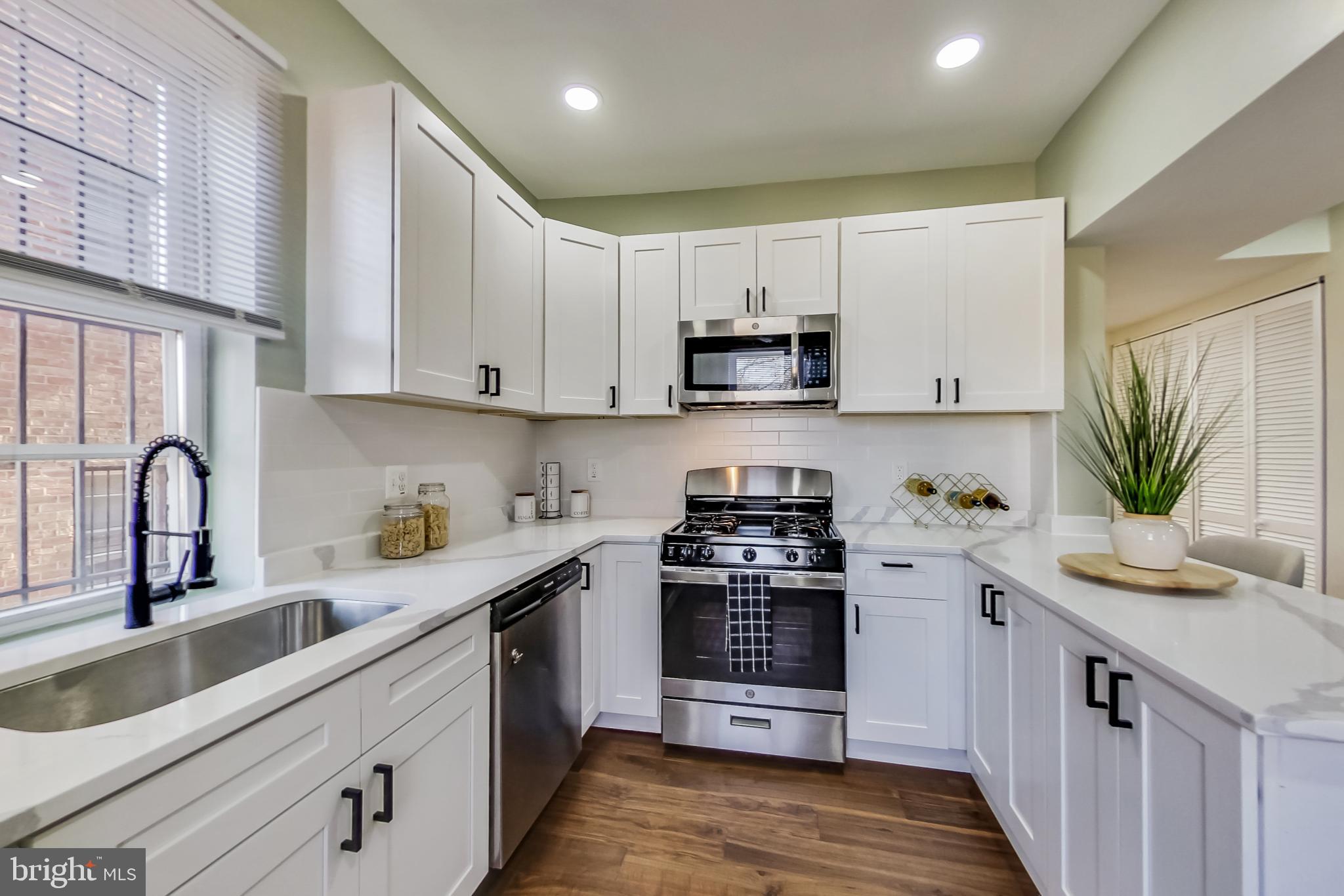 4230 Edson Place Northeast Washington, DC 20019 - Photo 6 of 19