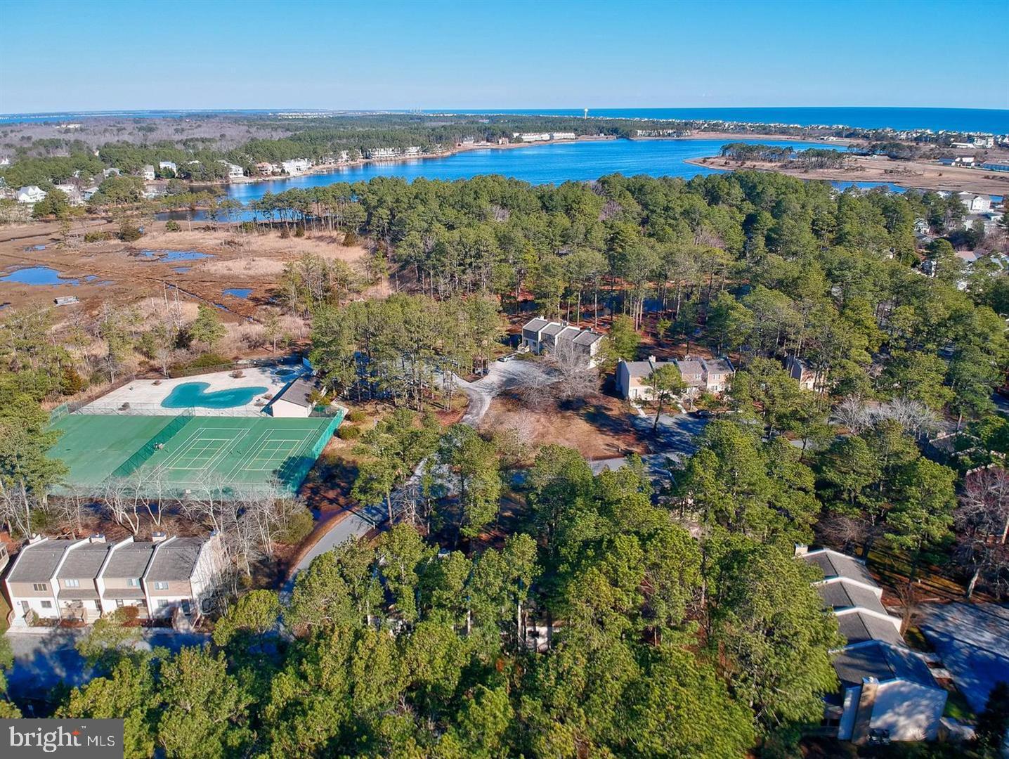 756 Salt Pond Road, Unit B Bethany Beach, DE 19930 - Photo 6 of 26 Gallery Image 6