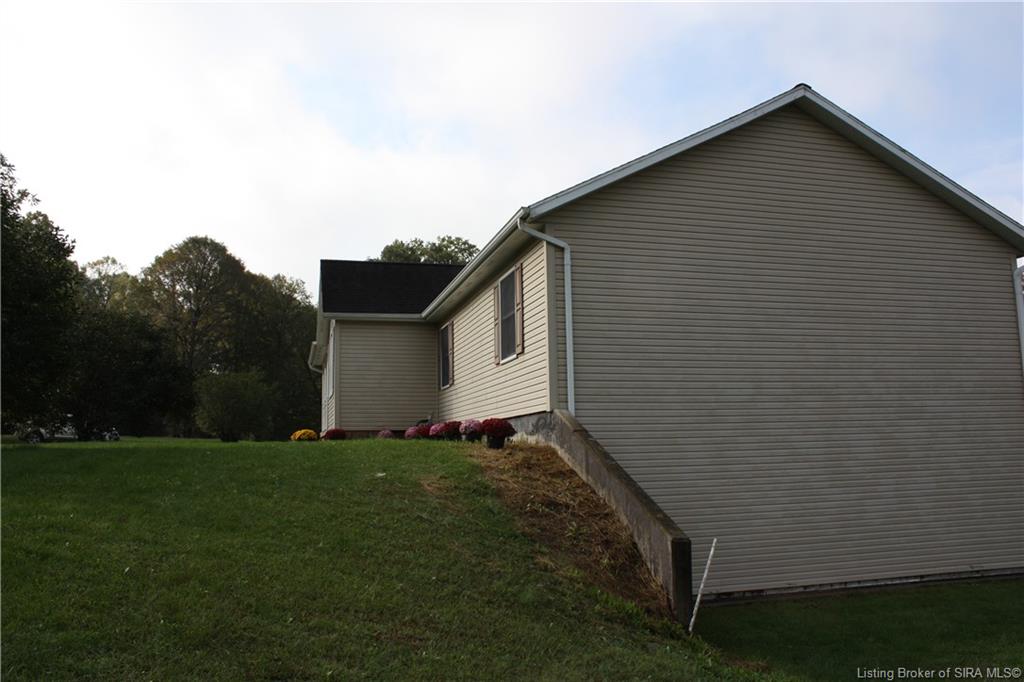 7885 North Breeding Road Dupont, IN 47231 - Photo 45 of 63
